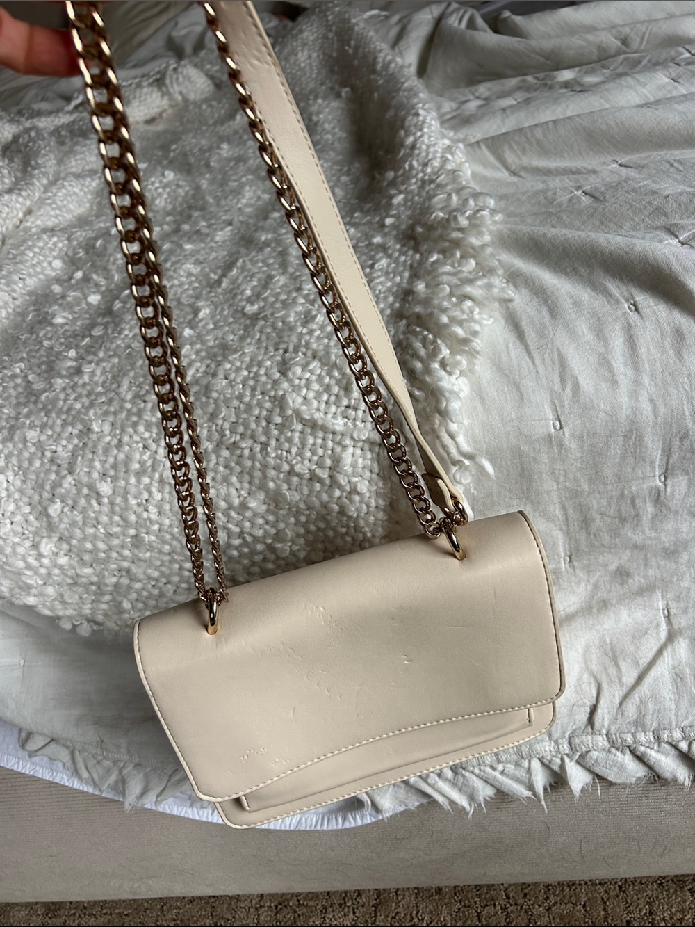 Forever 21 Cream Chain-Handle Crossbody Bag